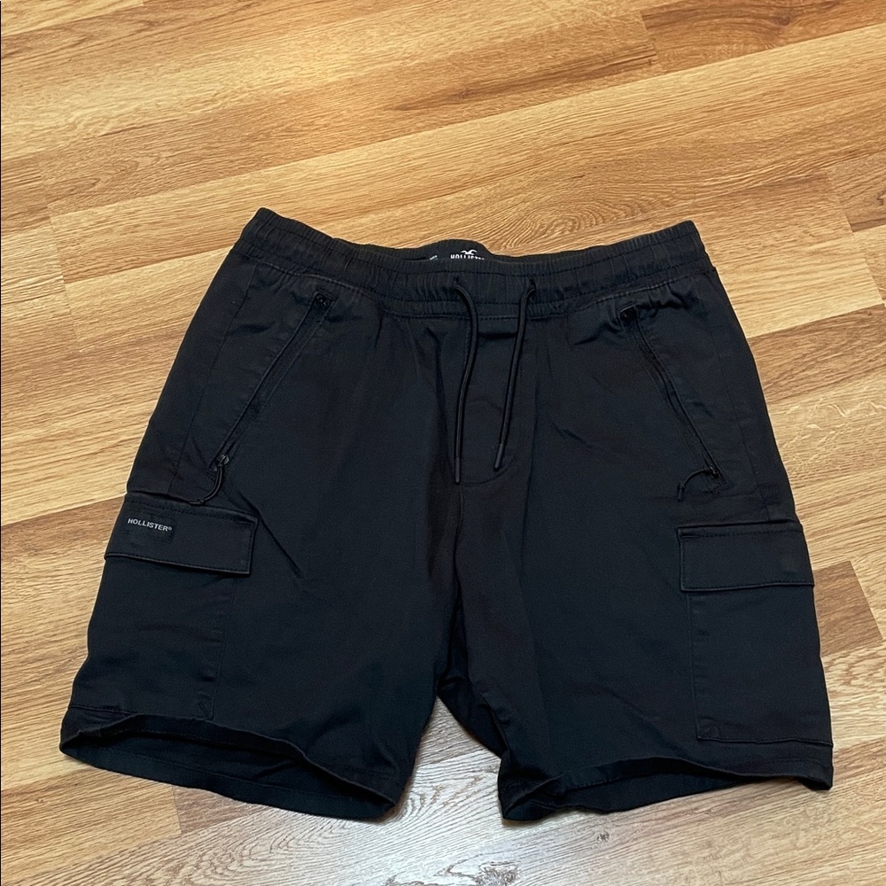 Hollister Men's Black Cargo Shorts